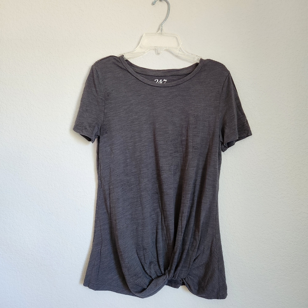 Maurices 24/7 Gray Tie Front Short Sleeve T-Shirt